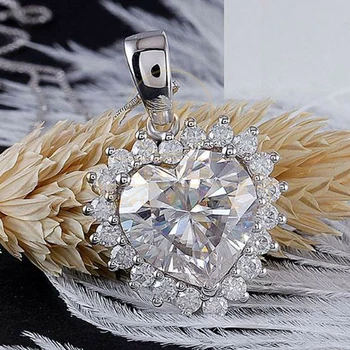 Huitan Luxusné Krištáľové Srdce CZ Náhrdelník Prívesok pre Ženy, Svadobné Zapojenie Láska Náhrdelníky Nové Módne Šperky Drop Shipping